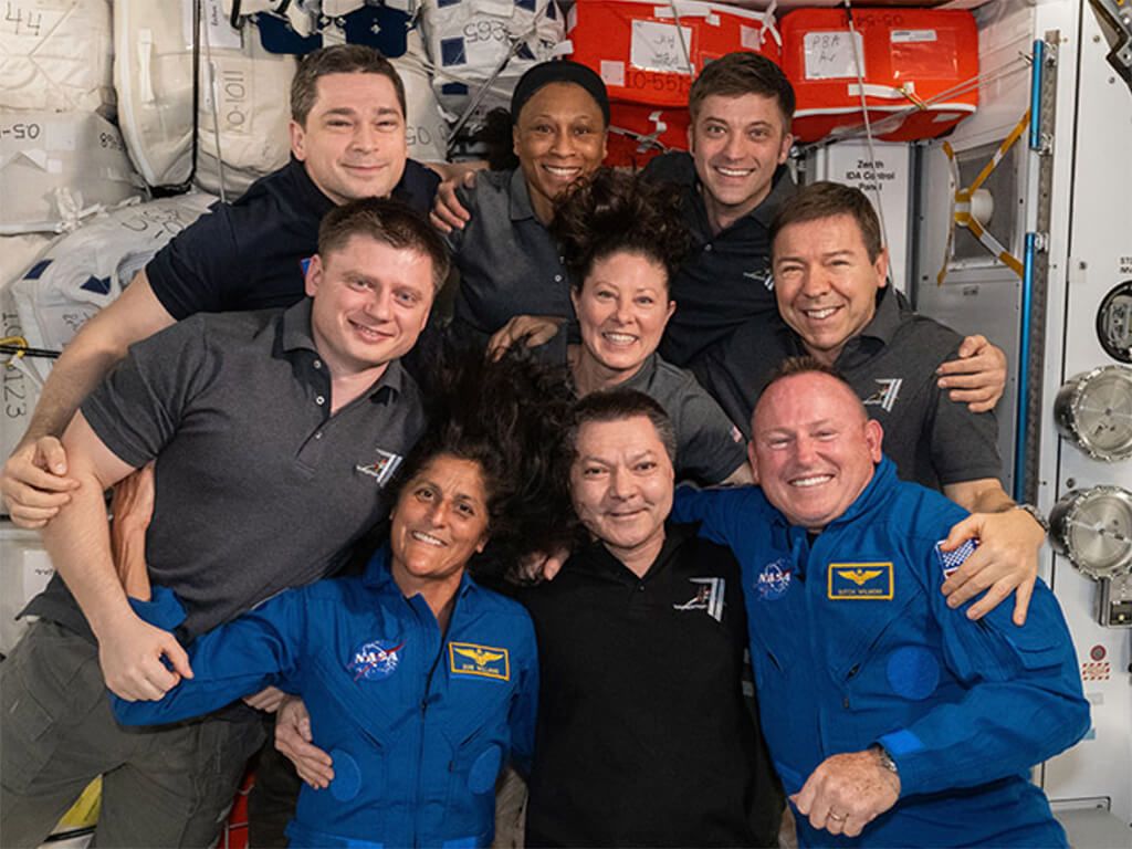 NASA ISS crew